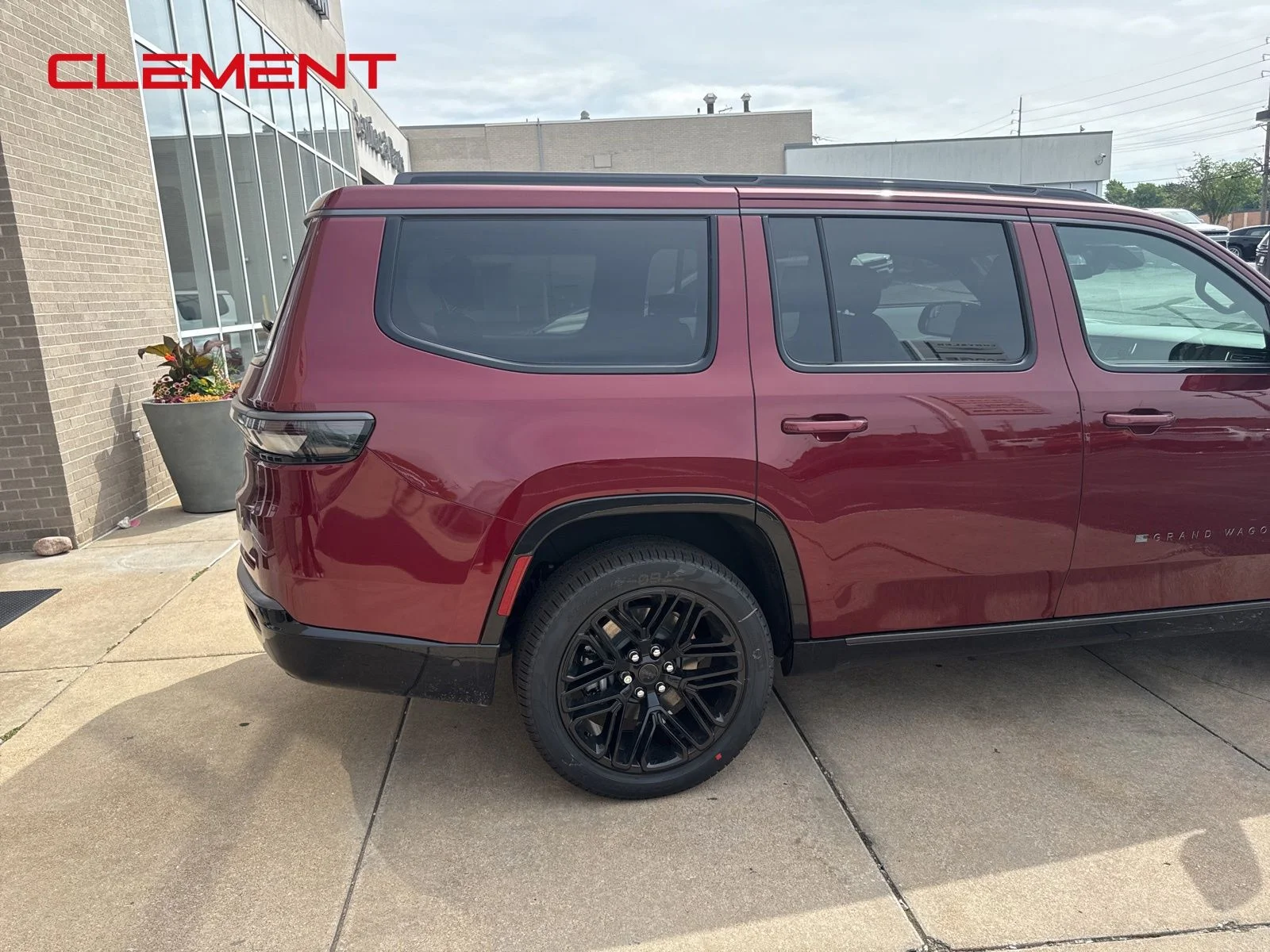 New 2026 Velvet Red Pearlcoat (DISC) Jeep Limited Reserve image 11
