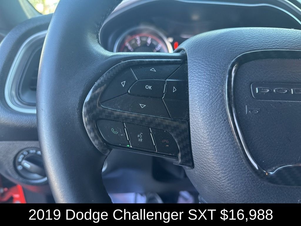 Used 2019 Go Mango! Dodge SXT image 28