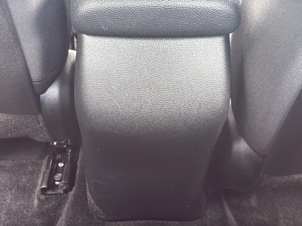 Used 2023 Red Kia LXS image 41