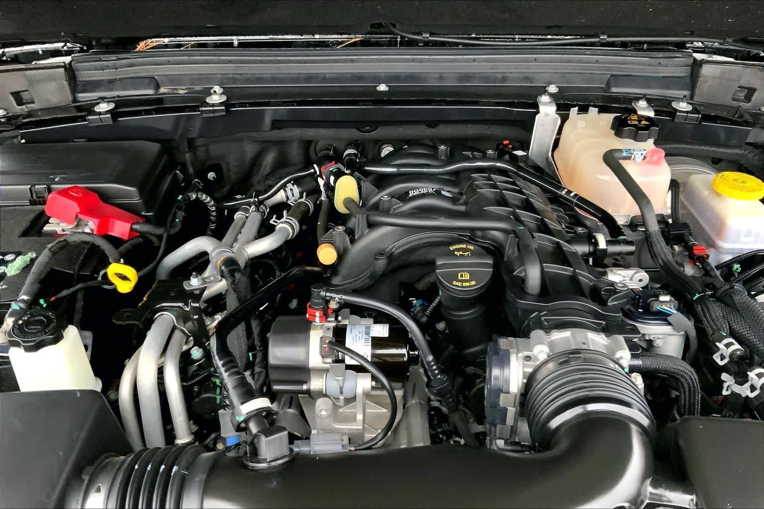 Used 2023 Black Clearcoat Jeep Sport Altitude image 28