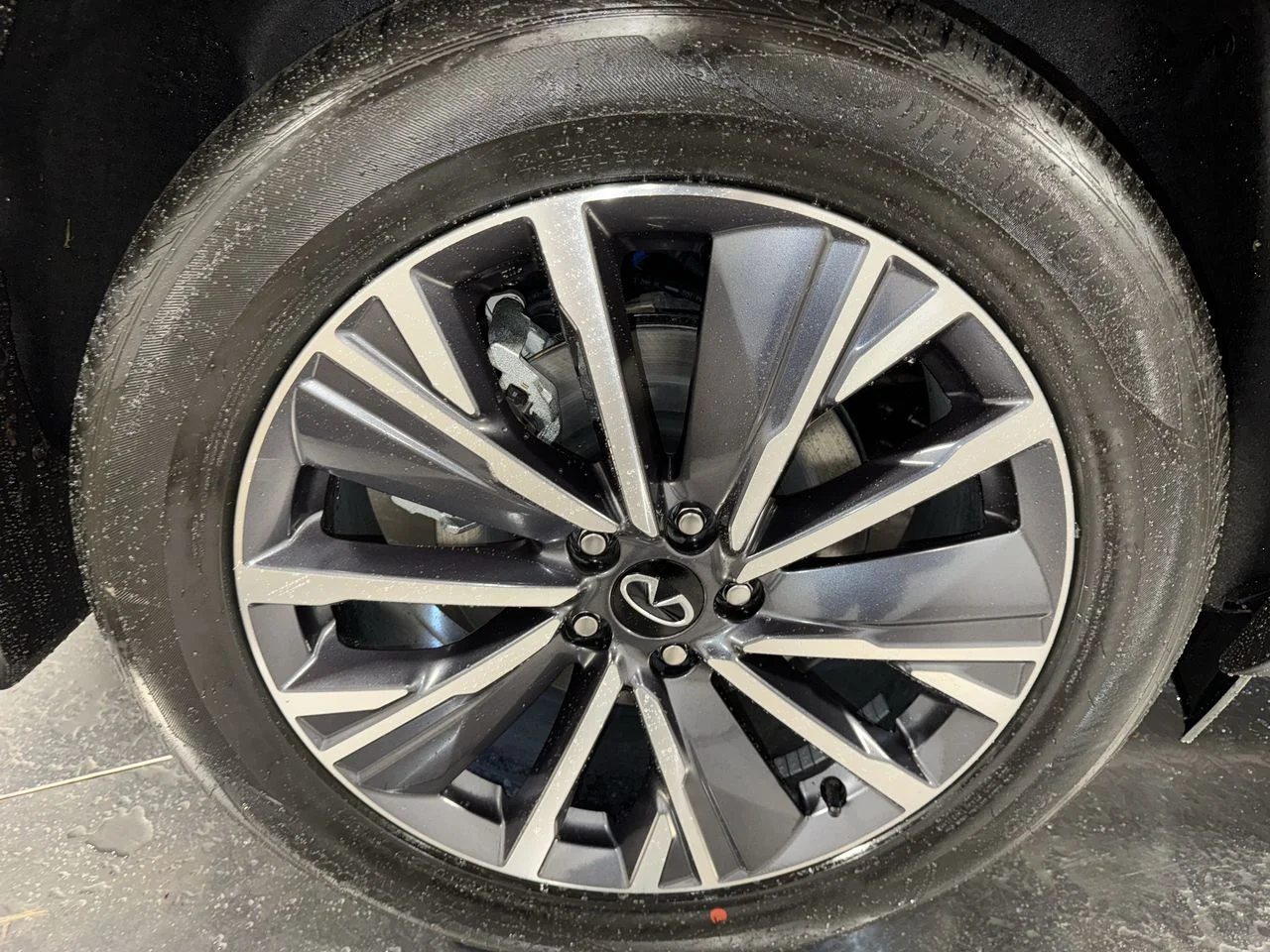 Certified Used 2026 Mineral INFINITI LUXE image 16