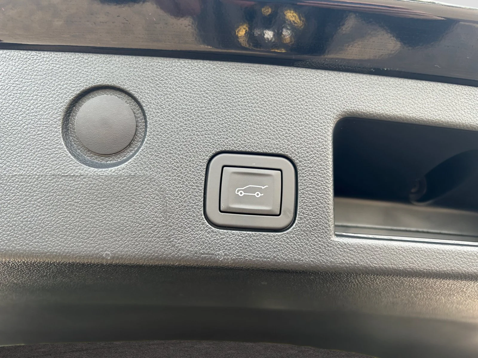 New 2027 Ebony Twilight Metallic GMC AWD AT4 image 11