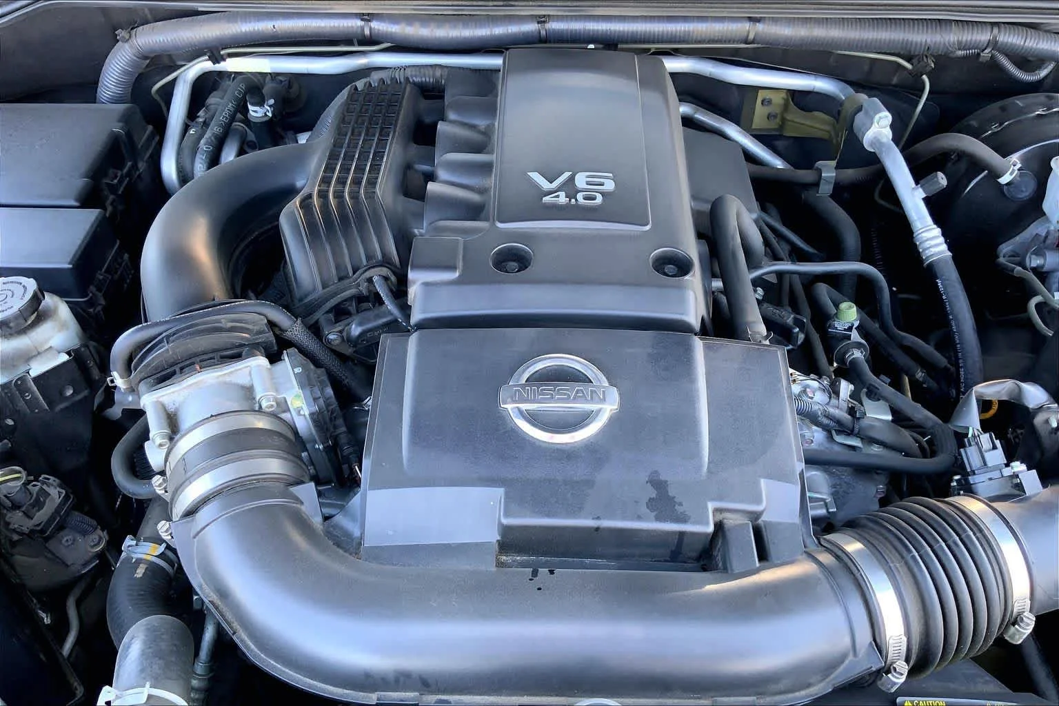 Used 2018 Magnetic Black Nissan PRO-4X image 32