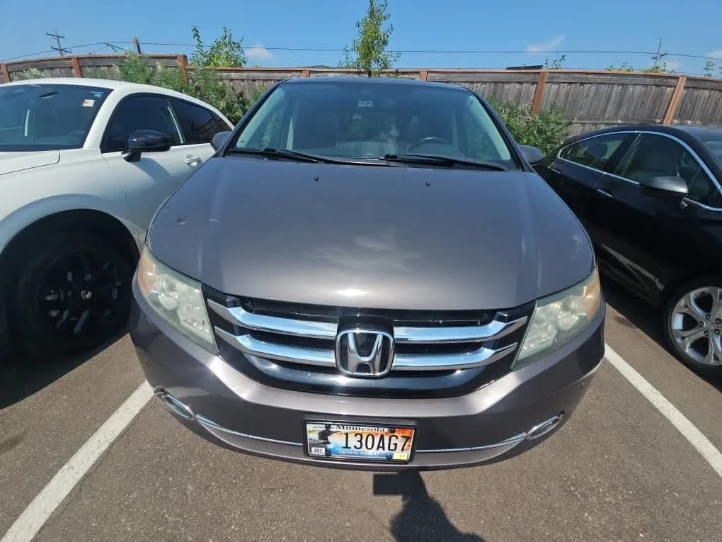 Used 2016 Honda Odyssey Touring with VIN 5FNRL5H95GB001364 for sale in Hopkins, Minnesota