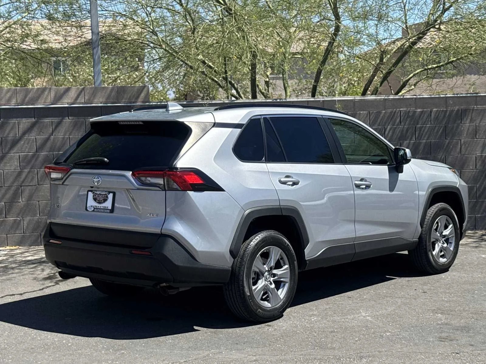 Used 2022 Silver Sky Metallic Toyota XLE image 8