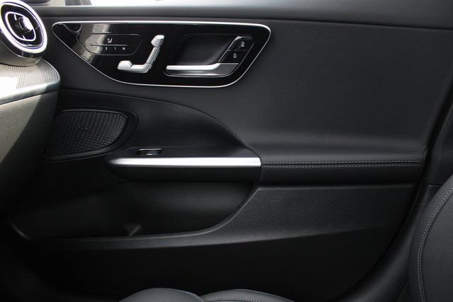 2025 Mercedes-Benz C-Class Sedan C 300 - Photo 32