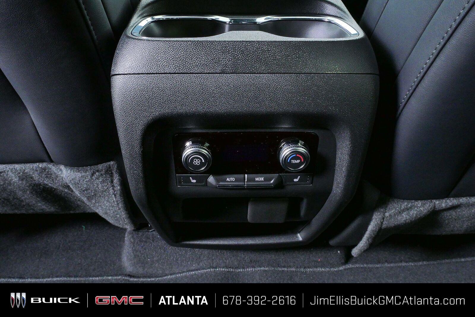 2027 GMC Acadia Elevation - Photo 17