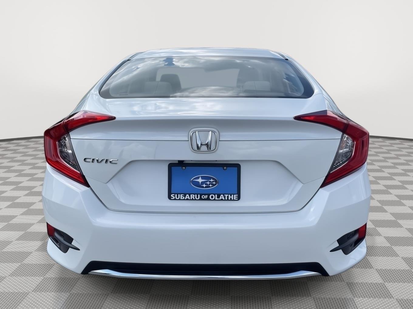 Used 2019 Platinum White Pearl Honda LX image 22