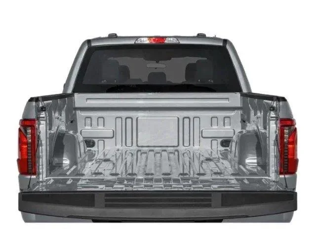New 2026 Avalanche Gray Ford XLT image 8