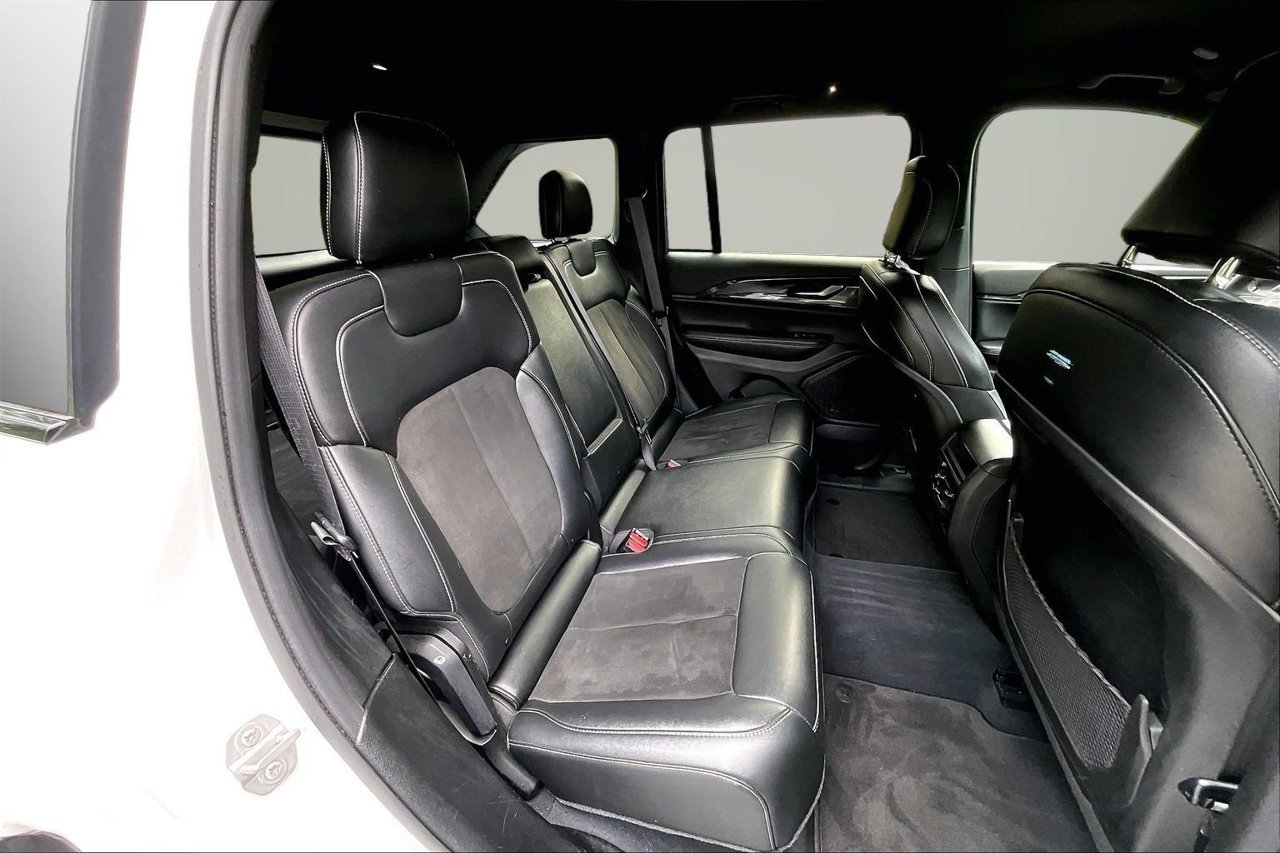 Used 2023 White Jeep Altitude X image 22