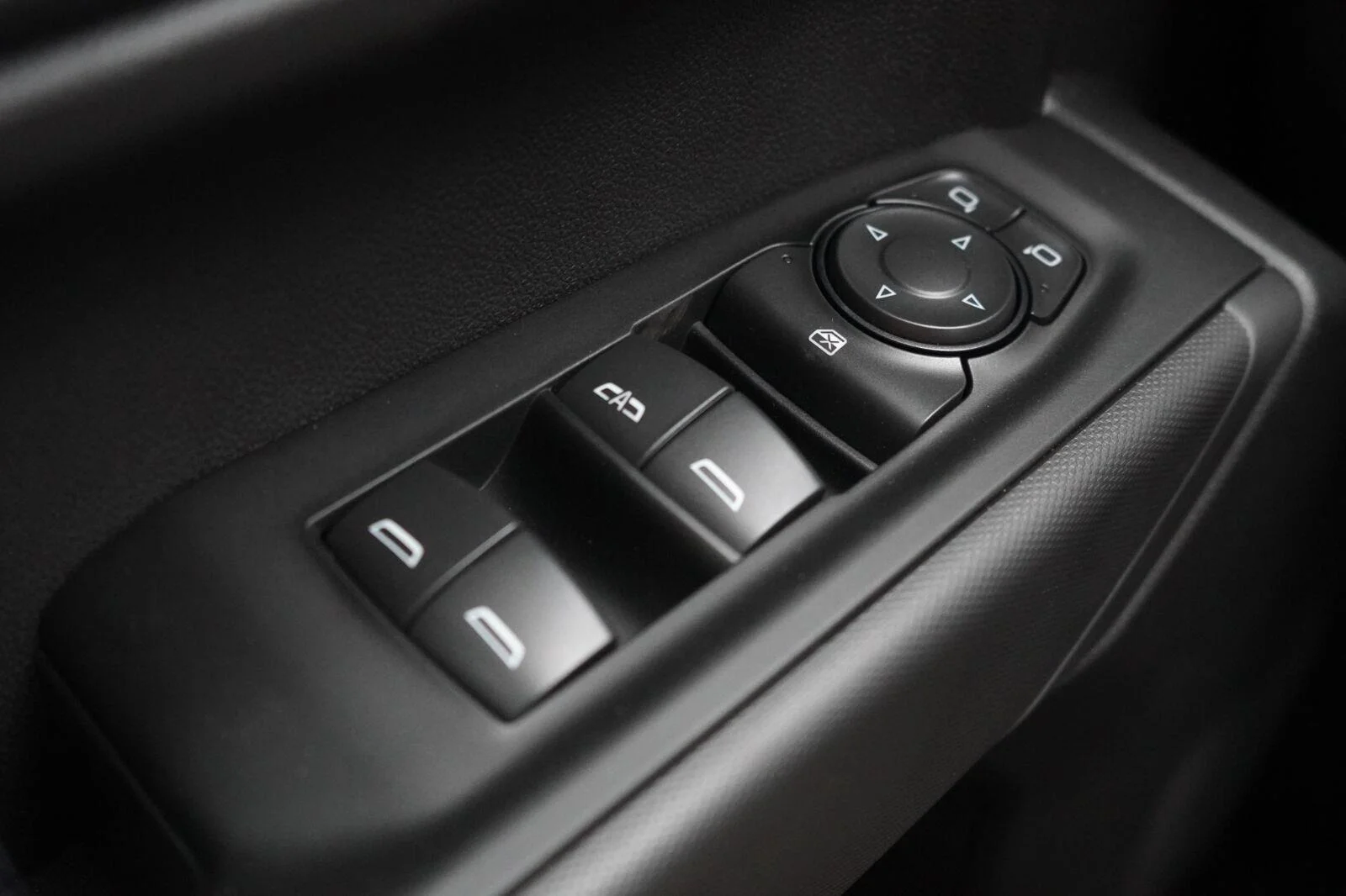 2026 Chevrolet Silverado 1500 Custom Trail Boss - Photo 17