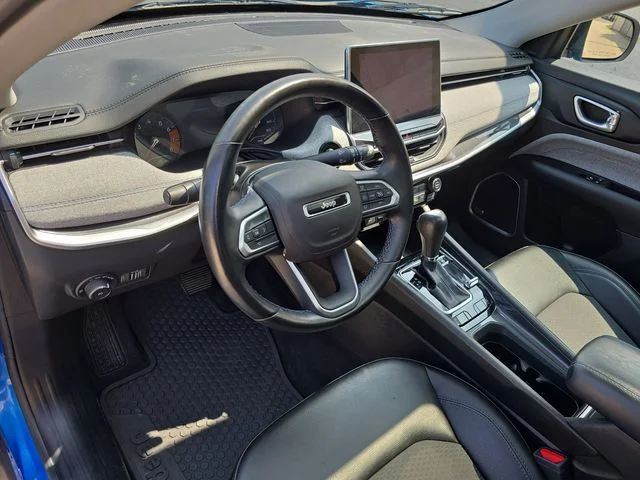 Certified Used 2022 Blue Jeep Latitude image 16