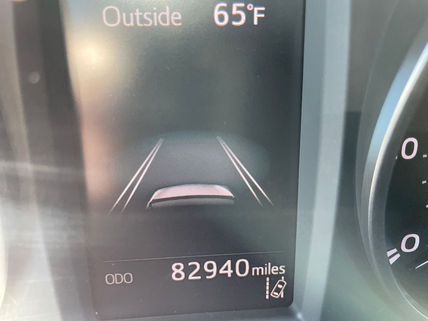 Certified Used 2018 White Toyota XLE image 22