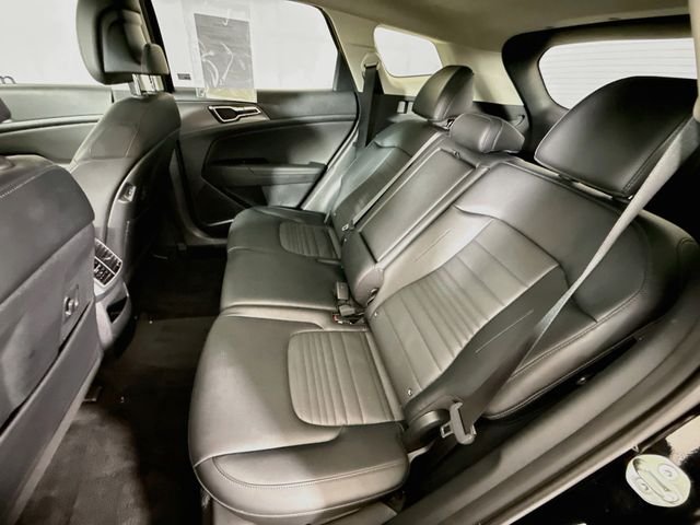 Used 2025 Black Kia SX-Prestige image 27