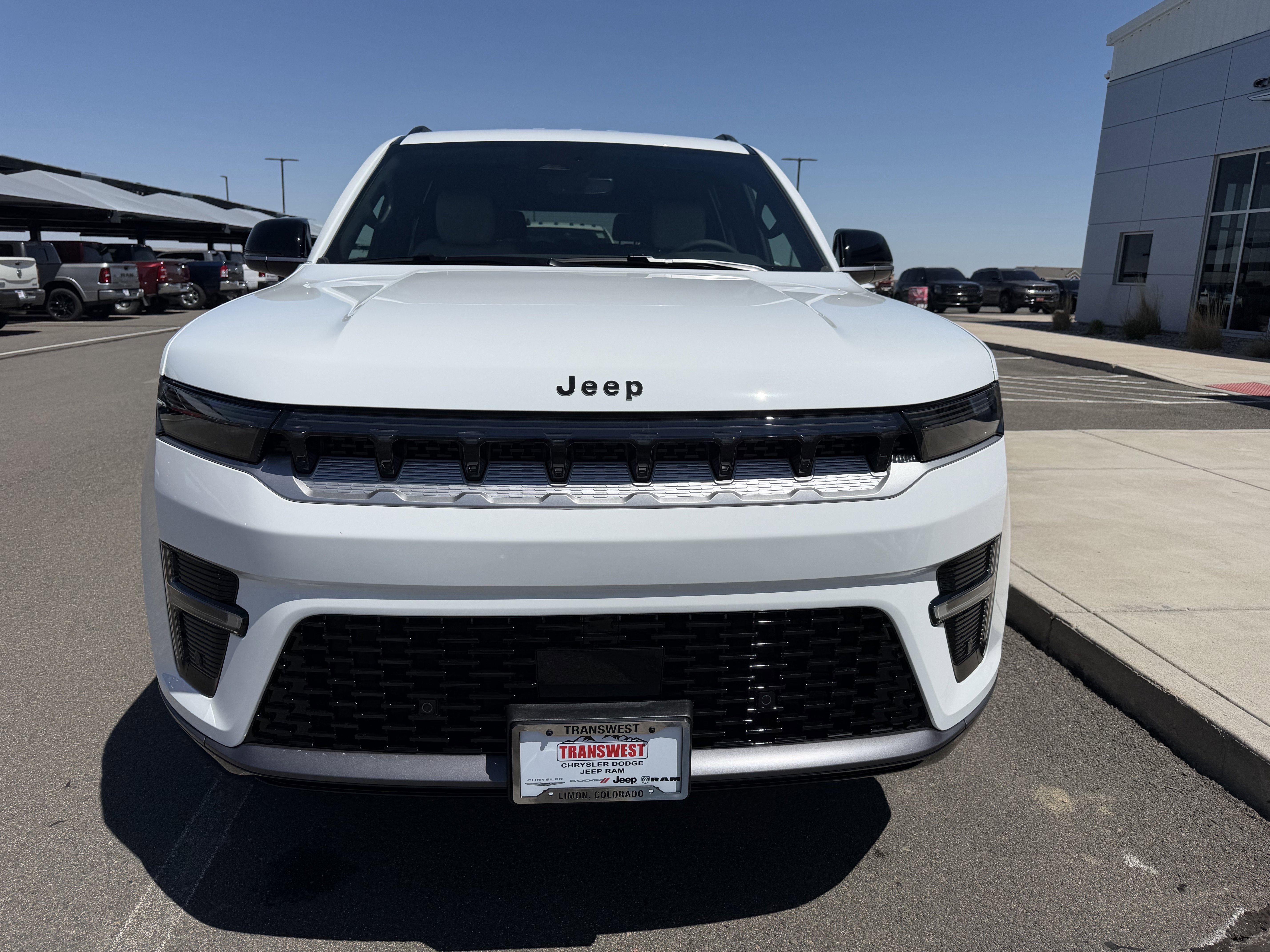 New 2026 Bright White Clear-Coat Exterior Paint Jeep  image 3