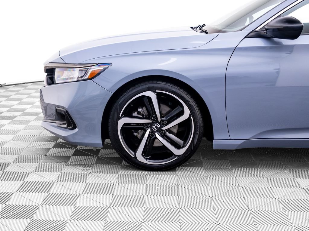 Certified Used 2022 Gray Pearl Honda Sport image 34