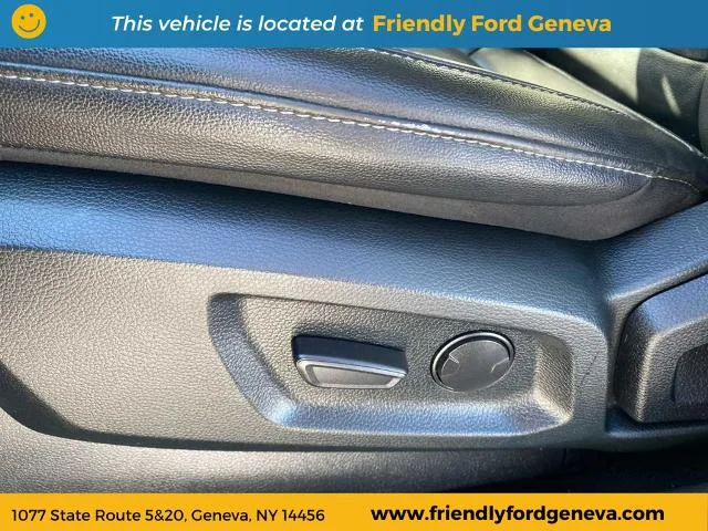 Used 2022 Gray Metallic Ford Lariat image 24