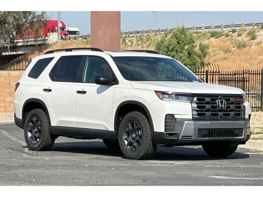 New 2026 Platinum White Pearl Honda TrailSport image 2