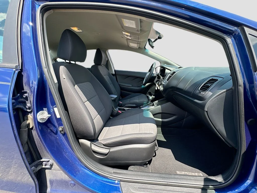 Certified Used 2018 Blue Kia LX image 27