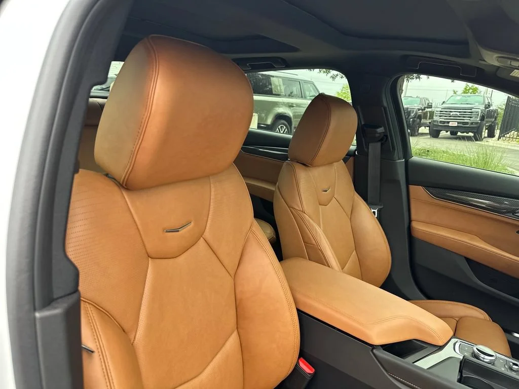 New 2026 Summit White Cadillac Sport image 17