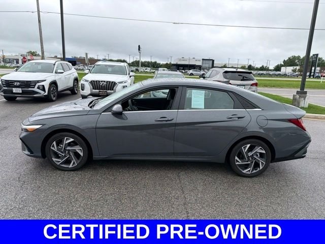 2026 Hyundai Elantra Limited - Photo 11