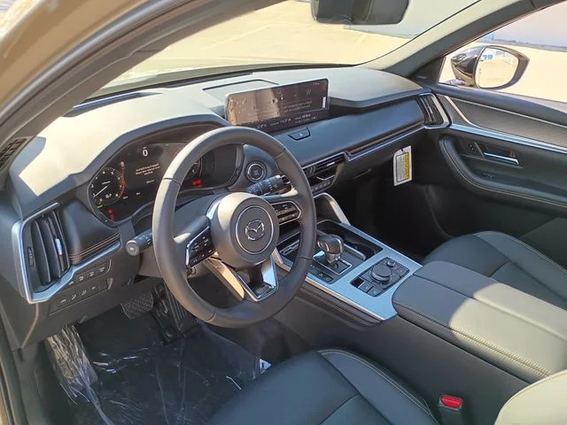 2026 Mazda CX-70 Premium Package - Photo 14
