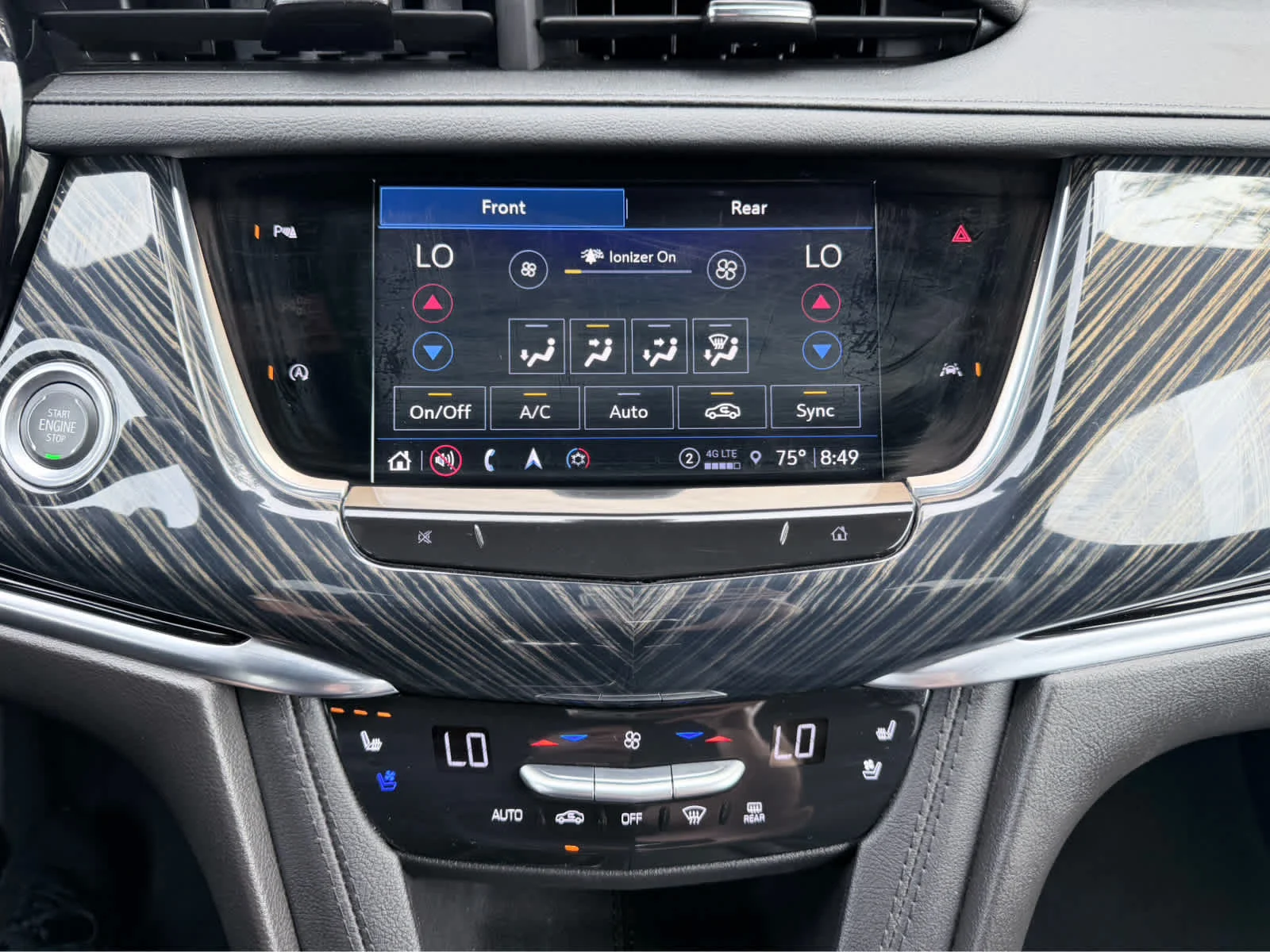 Used 2024 Argent Silver Metallic Cadillac Premium Luxury image 19