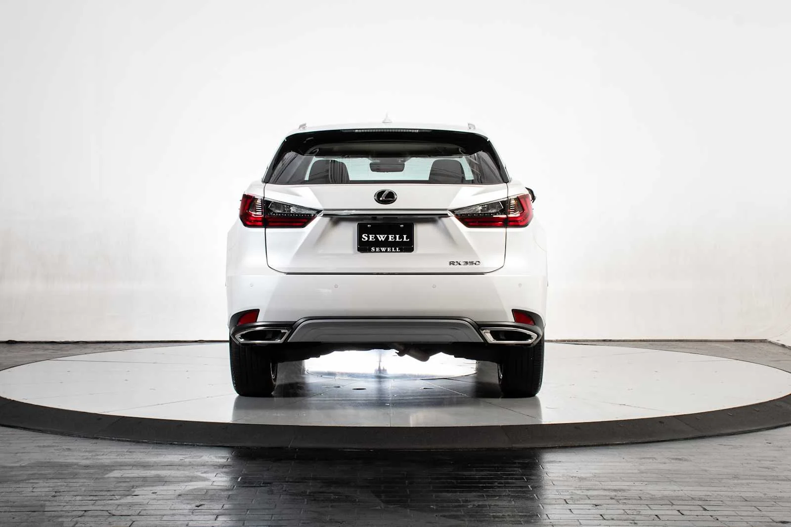 Certified Used 2022 EMINENT WHITE PEARL Lexus  image 5