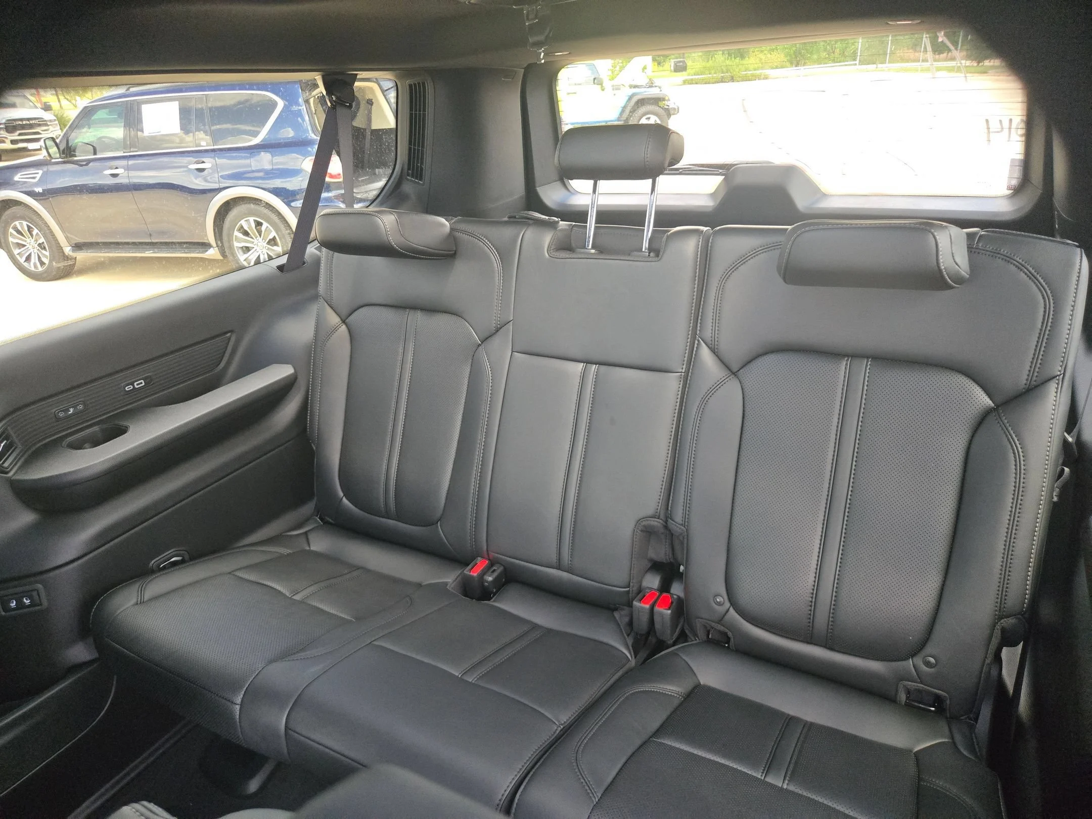 New 2026 Bright White Clearcoat Jeep Limited Altitude image 14