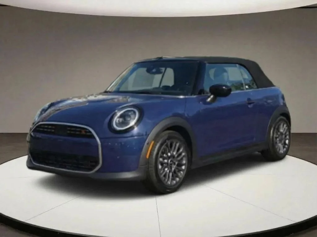 2026 MINI Convertible Cooper S Signature's photo