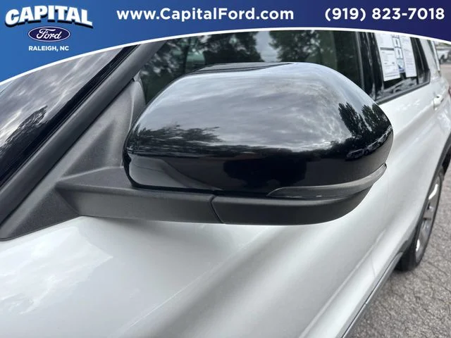 Used 2020 White Ford Platinum image 12