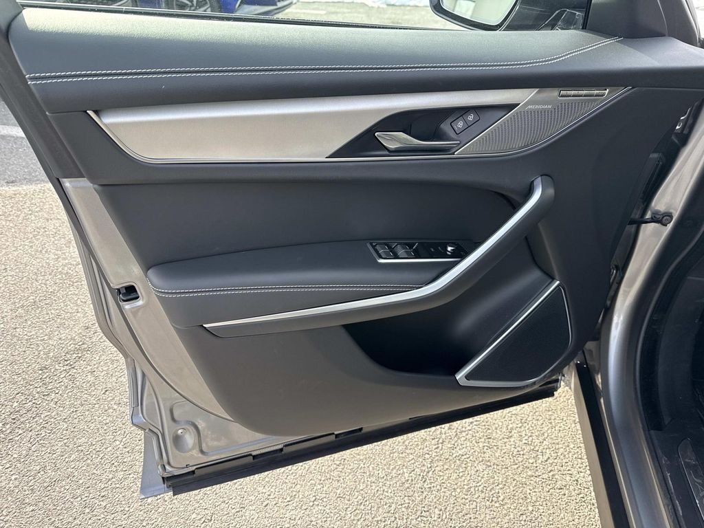 2026 Jaguar F-Pace R-Dynamic S - Photo 19