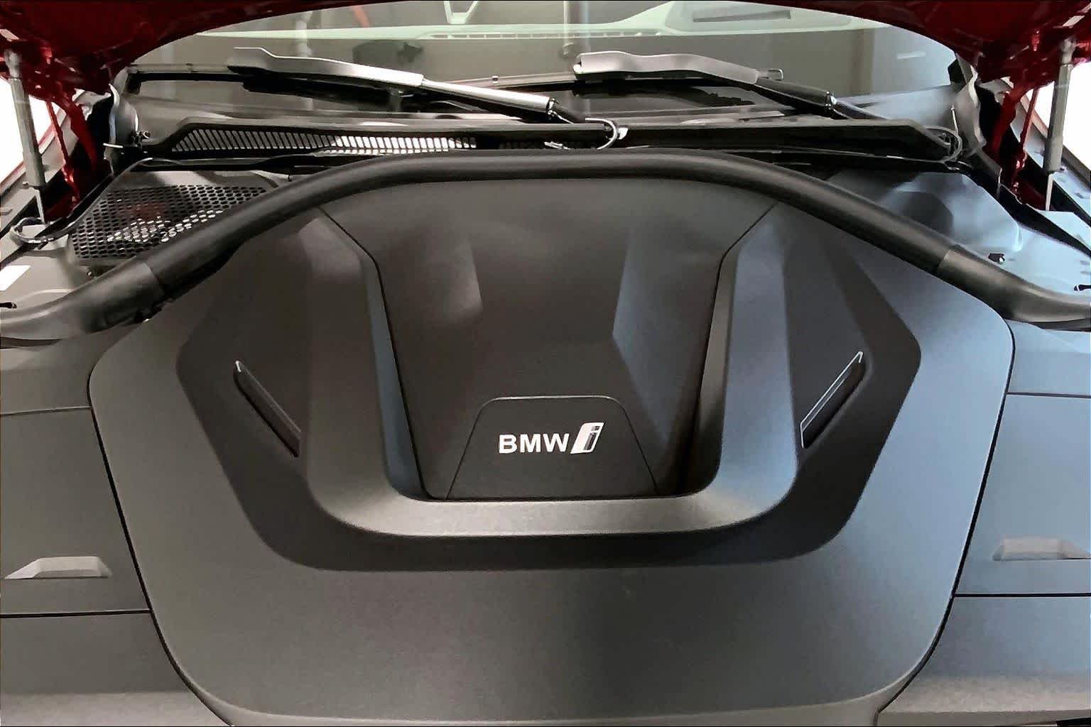 New 2026 Vegas Red Metallic BMW xDrive40 image 16