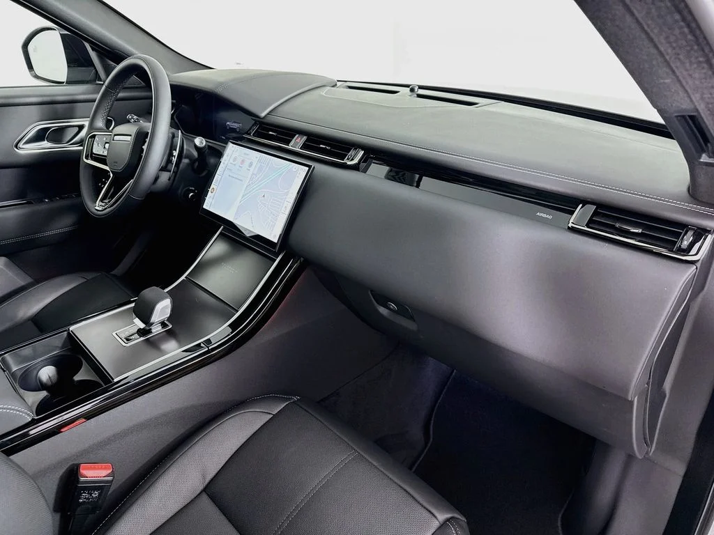 New 2026  Land Rover  image 31