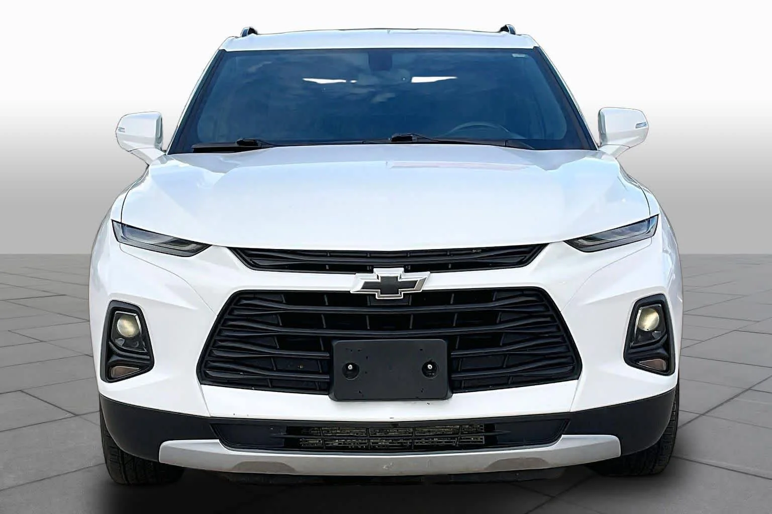 Used 2020 Summit White Chevrolet LT image 2