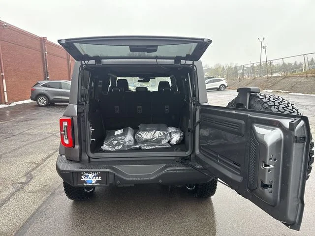 New 2025 Carbonized Gray Metallic Ford Badlands® image 20
