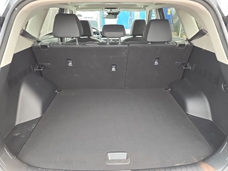 Used 2024 Gray Kia EX image 30
