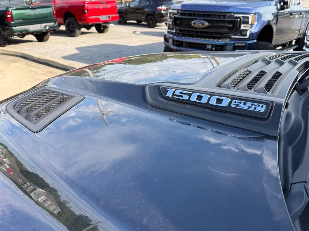 Used 2019 Gray Ram Laramie image 11