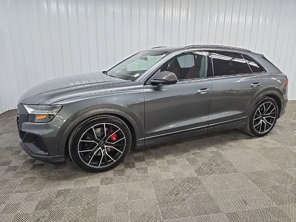 Used 2022 Gray Audi 4.0T Prestige image 6