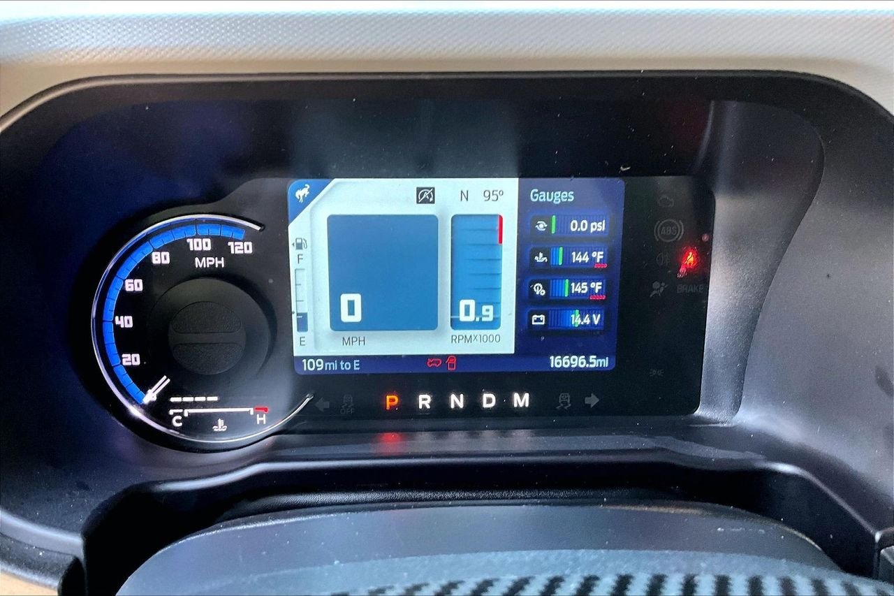 Used 2023 Blue Ford Badlands image 12
