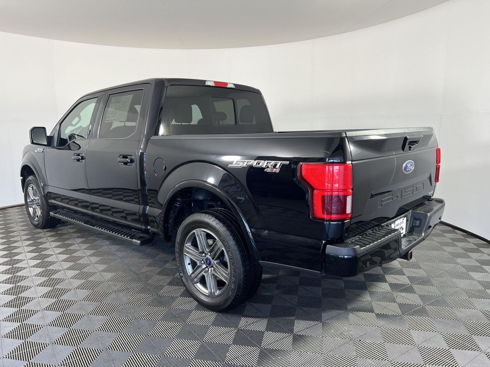 Used 2020 Agate Black Ford LARIAT image 5