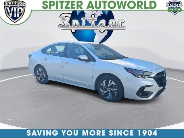 Used 2025 White Subaru Premium image 3