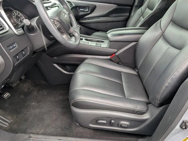 Used 2024 Gray Nissan SV image 13