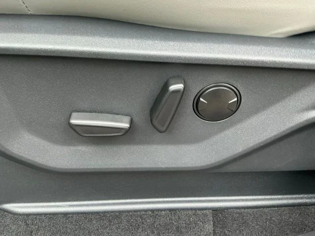 New 2026 Stone Blue Metallic Ford MAX Active image 22