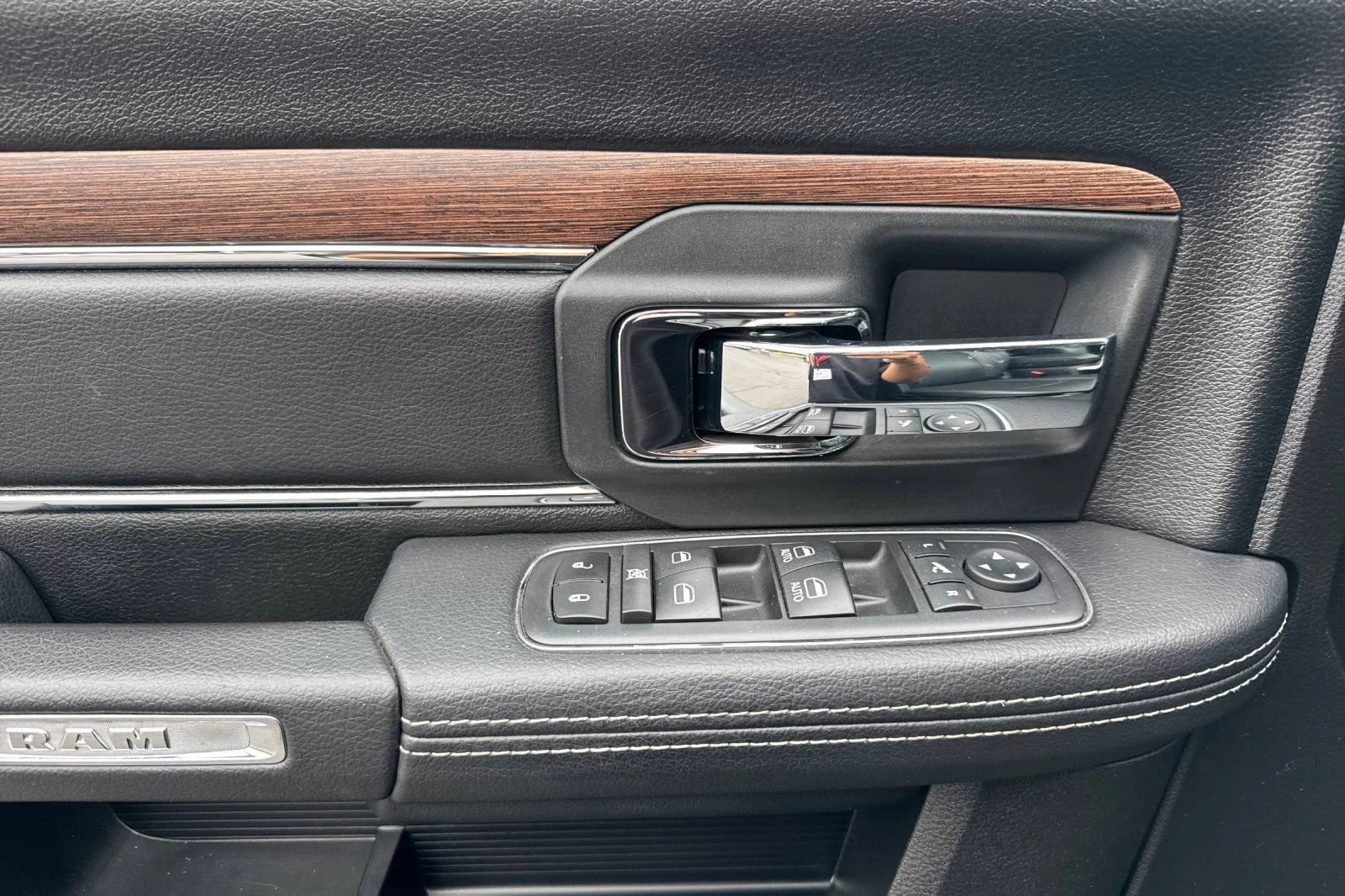 2019 RAM Ram 1500 Classic Laramie - Photo 10