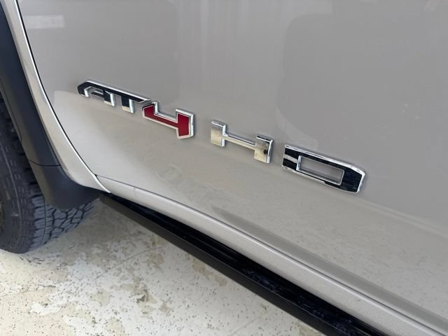 2026 GMC Sierra 2500HD AT4 - Photo 27