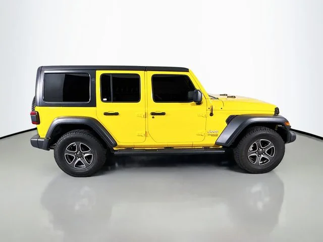 Used 2018 Yellow Jeep Unlimited Sport S image 8