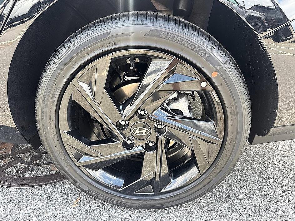 New 2026 Abyss Black Hyundai SEL Sport image 20