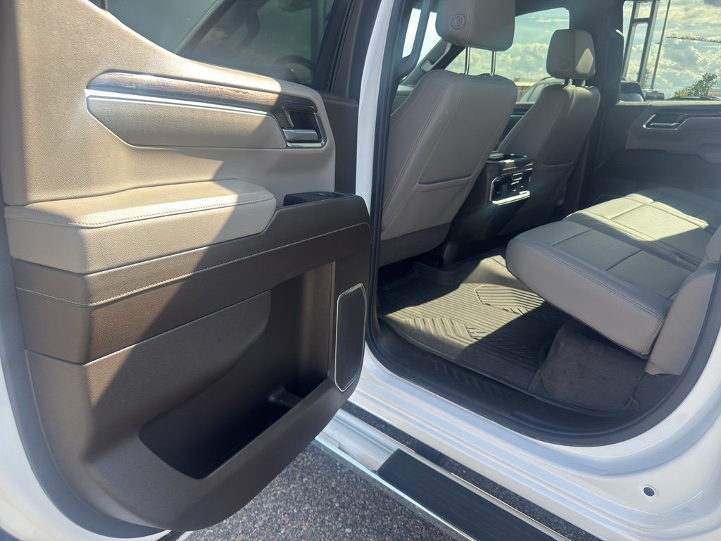Used 2023 Summit White Chevrolet LTZ image 14
