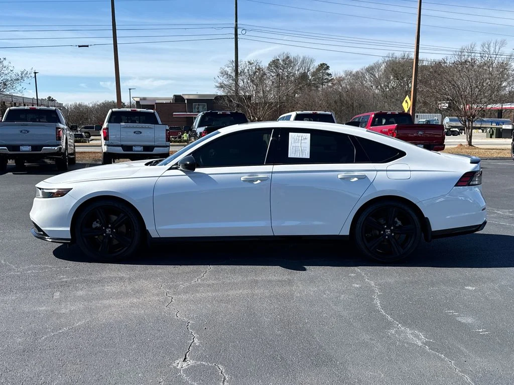 Used 2025 White Honda Sport-L image 4
